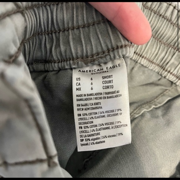 Jean Joggers - Picture 2 of 3